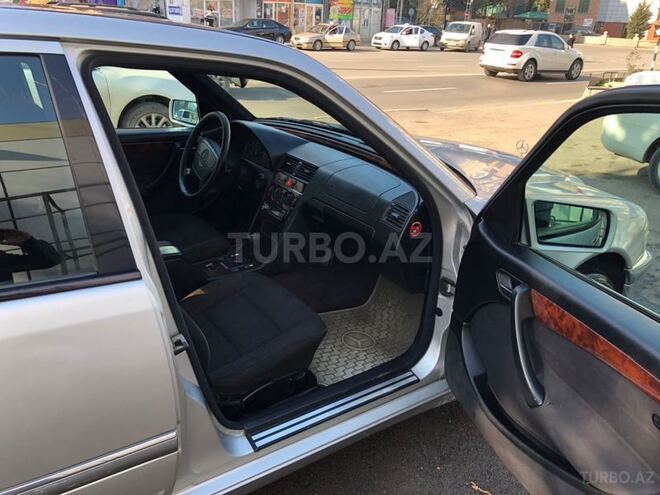 Mercedes C 180 1998, 124,500 km - 1.8 l - Bakı