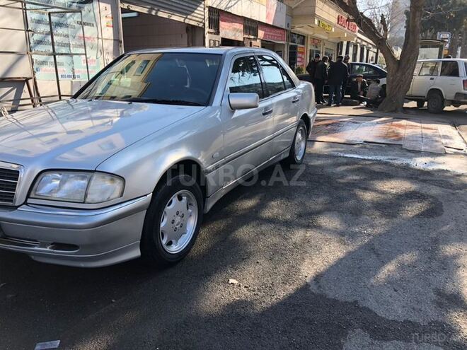 Mercedes C 180 1998, 124,500 km - 1.8 l - Bakı