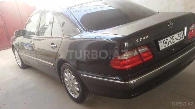 Mercedes E 240 2000, 165,000 km - 2.6 л - Bakı