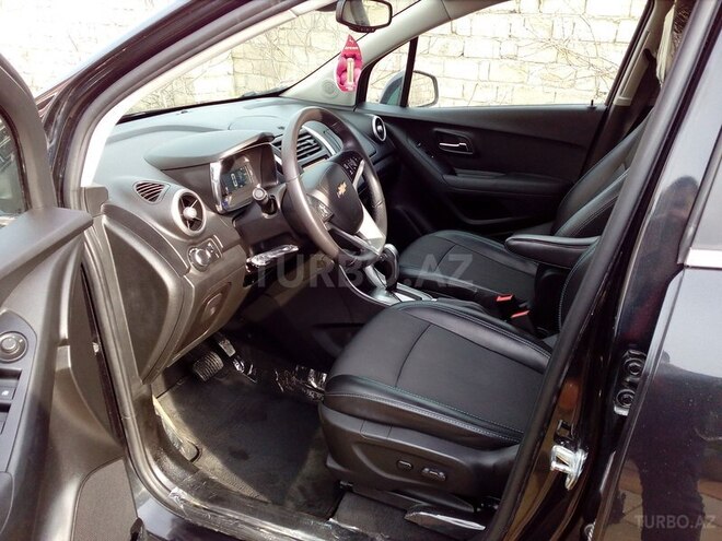 Chevrolet Trax 2016, 9,890 km - 1.4 l - Bakı