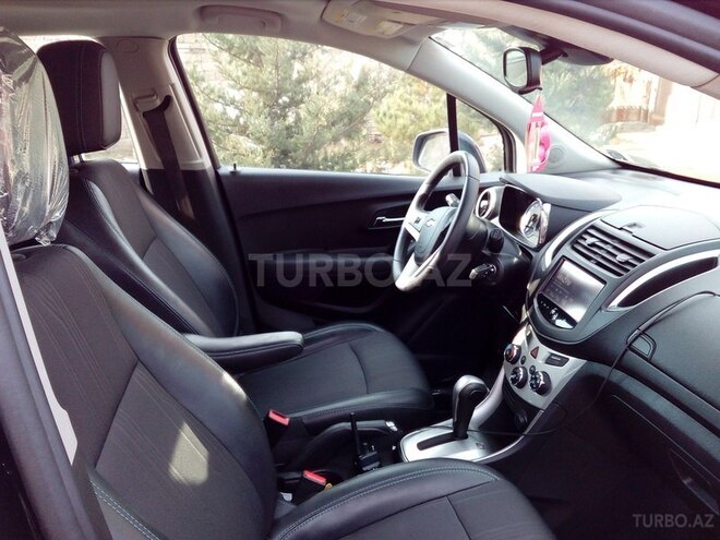 Chevrolet Trax 2016, 9,890 km - 1.4 l - Bakı