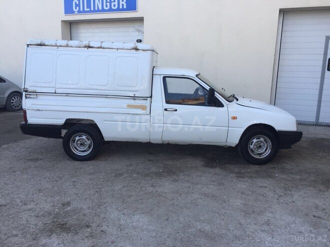 IJ 2717 2002, 180,000 km - 1.6 l - Bakı