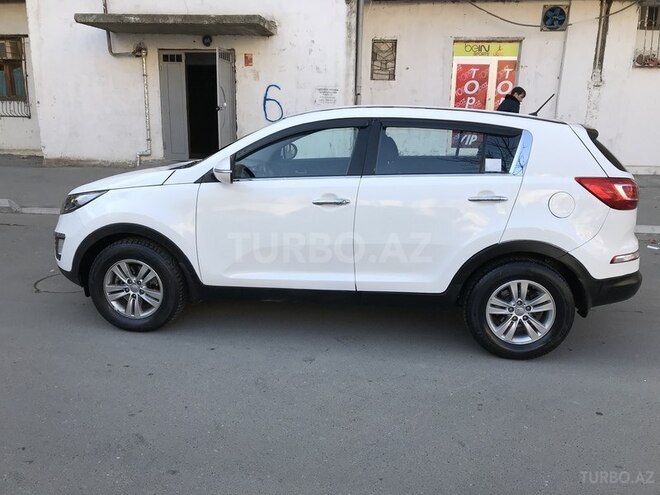 Kia Sportage 2011, 106,000 km - 2.0 l - Bakı