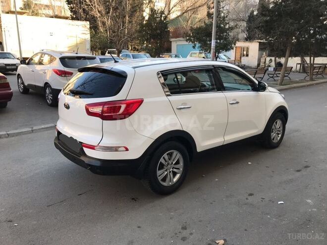 Kia Sportage 2011, 106,000 km - 2.0 l - Bakı