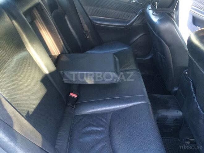 Mercedes C 220 2001, 400,000 km - 2.2 l - Bakı