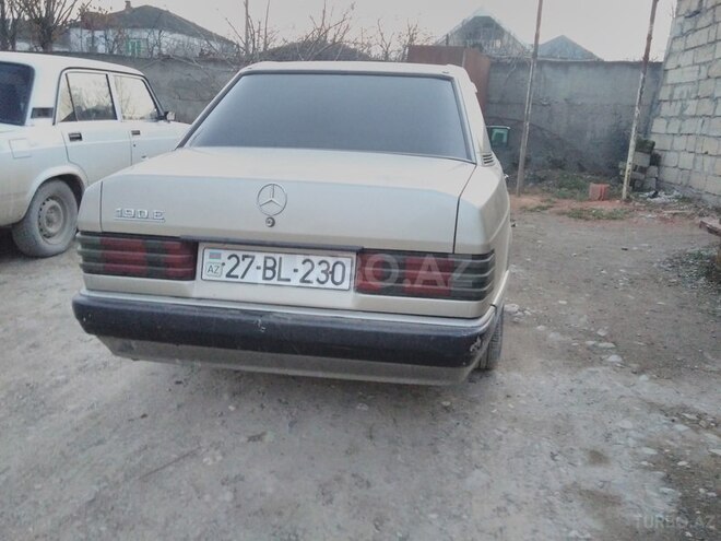 Mercedes 190 1990, 178,000 km - 2.0 л - Xaçmaz