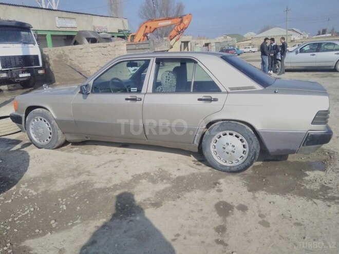 Mercedes 190 1990, 178,000 km - 2.0 л - Xaçmaz