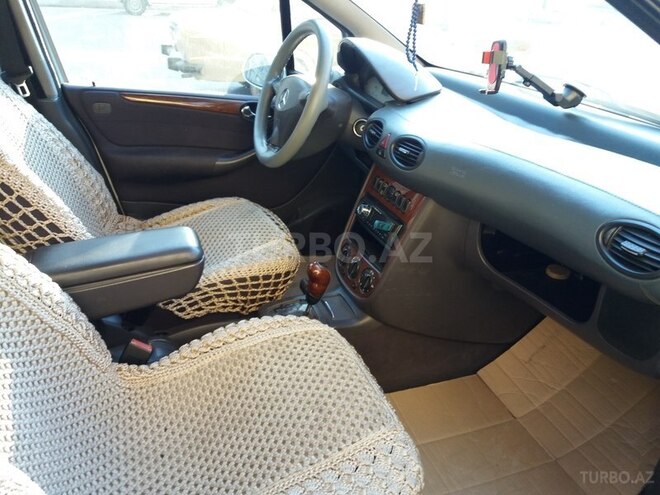 Mercedes A 160 2001, 190,000 km - 1.6 l - Mingəçevir