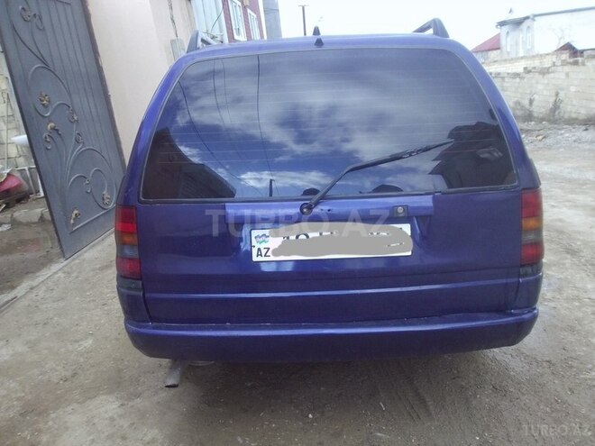 Opel Astra 1996, 330,000 km - 1.6 l - Bakı