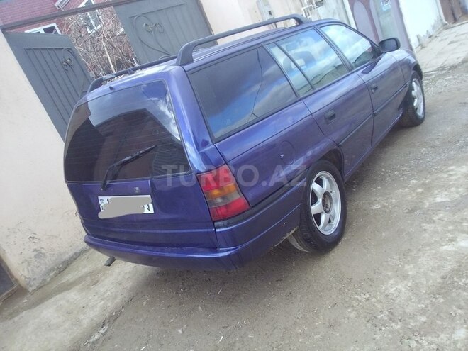 Opel Astra 1996, 330,000 km - 1.6 l - Bakı