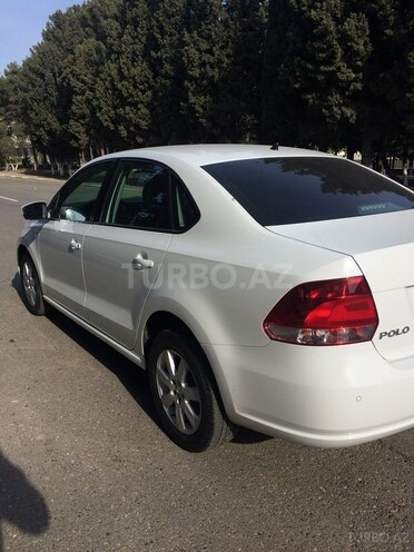 Volkswagen Polo 2014, 59,000 km - 1.6 l - Sumqayıt