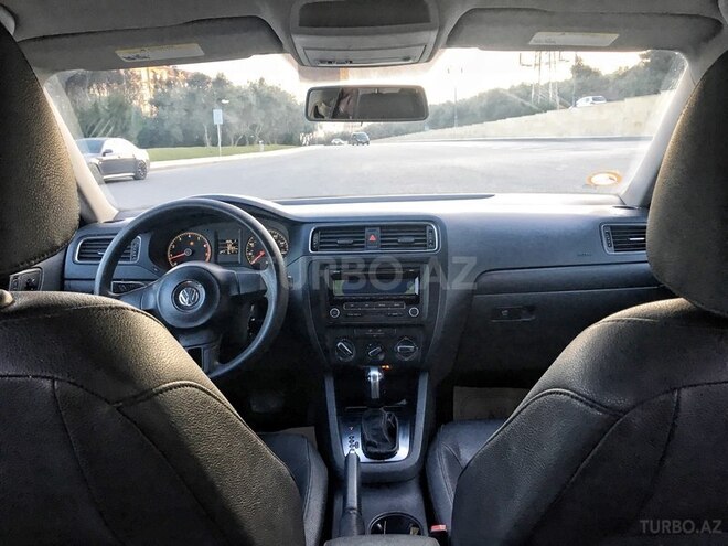Volkswagen Jetta 2011, 115,000 km - 2.5 л - Bakı
