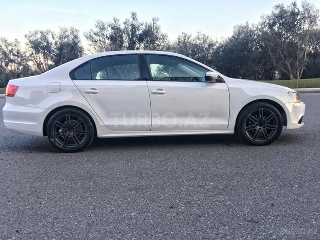 Volkswagen Jetta 2011, 115,000 km - 2.5 л - Bakı