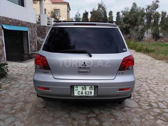 Mitsubishi Airtrek 2001, 215,000 km - 2.4 л - Bakı