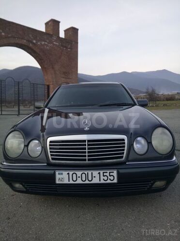 Mercedes E 230 1997, 252,000 km - 2.3 л - Şəki