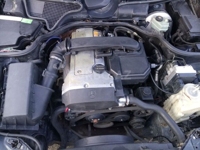Mercedes E 230 1997, 252,000 km - 2.3 л - Şəki