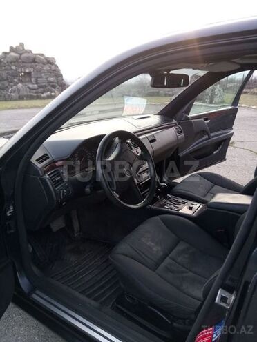 Mercedes E 230 1997, 252,000 km - 2.3 л - Şəki