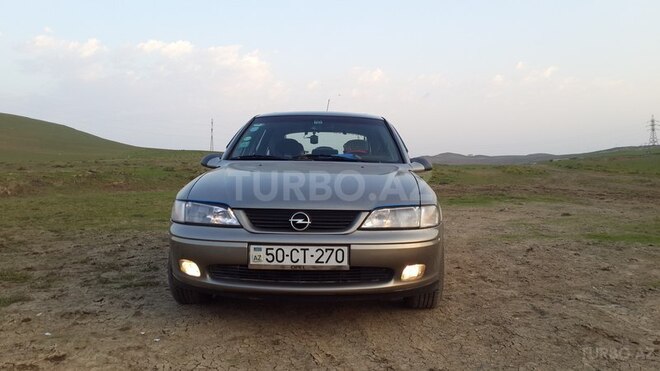 Opel Vectra 1996, 240,000 km - 1.8 л - Sumqayıt