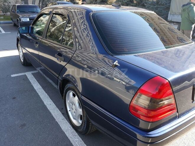 Mercedes C 180 1996, 323,000 km - 1.8 л - Bakı