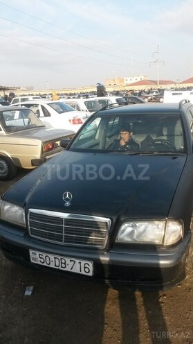 Mercedes C 220 1999, 394,424 km - 2.2 l - Masallı