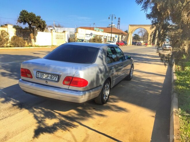 Mercedes E 230 1996, 410,000 km - 2.3 l - Cəlilabad