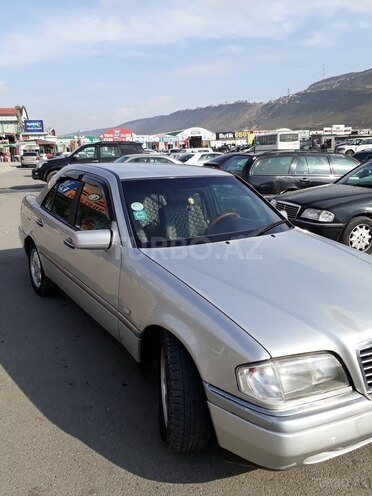 Mercedes C 220 1996, 352,000 km - 2.2 l - Bakı