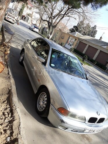 BMW 523 1996, 400,000 km - 2.5 l - Bakı
