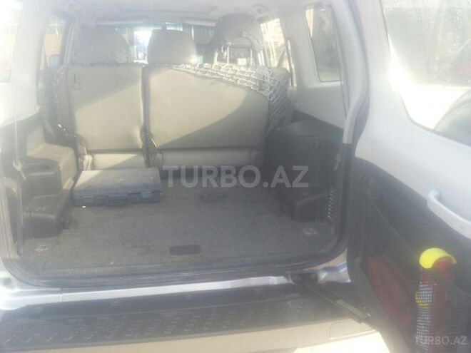 Mitsubishi Pajero 2004, 159,000 km - 3.0 l - Şabran