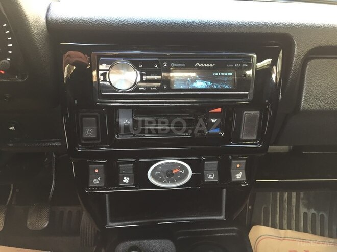 LADA (VAZ) Niva 2015, 25,000 km - 1.7 л - Bakı