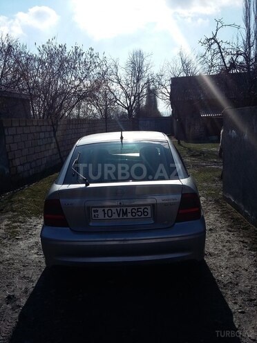 Opel Vectra 1999, 275,300 km - 1.8 l - Zaqatala