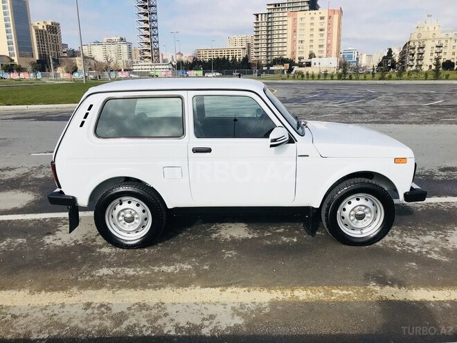 LADA (VAZ) Niva 2015, 25,000 km - 1.7 л - Bakı