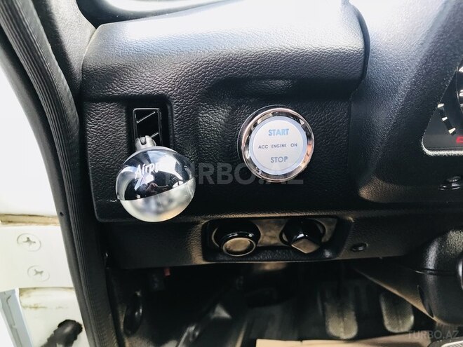 LADA (VAZ) Niva 2015, 25,000 km - 1.7 л - Bakı