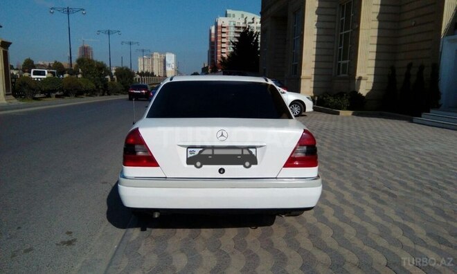Mercedes C 180 1995, 247,000 km - 1.8 l - Bakı