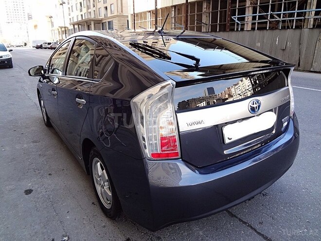 Toyota Prius 2013, 65,000 km - 1.8 l - Bakı