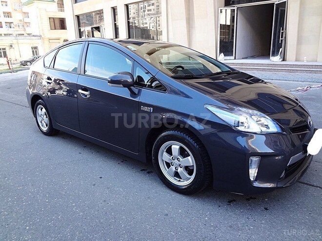 Toyota Prius 2013, 65,000 km - 1.8 l - Bakı