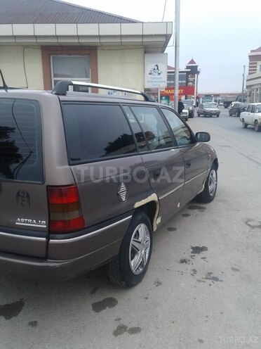 Opel Astra 1997, 228,910 km - 1.6 л - Bakı