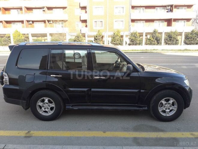 Mitsubishi Pajero 2008, 130,000 km - 3.0 л - Sumqayıt