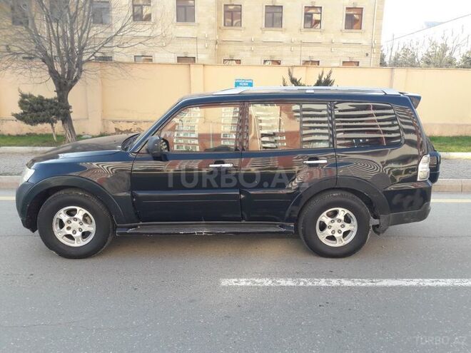 Mitsubishi Pajero 2008, 130,000 km - 3.0 л - Sumqayıt