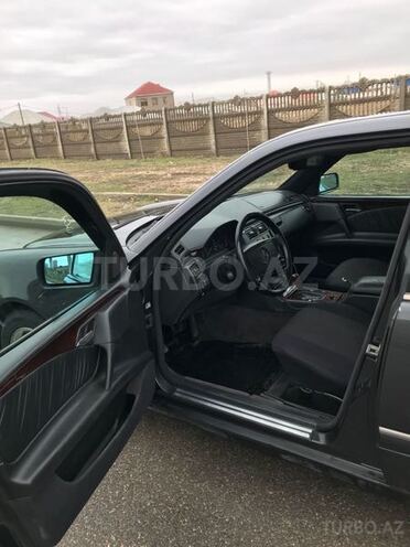 Mercedes E 230 1995, 250,000 km - 2.3 l - Sumqayıt