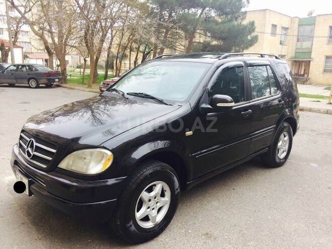 Mercedes ML 320 2000, 234,000 km - 3.2 л - Bakı
