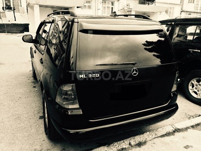 Mercedes ML 320 2000, 234,000 km - 3.2 л - Bakı