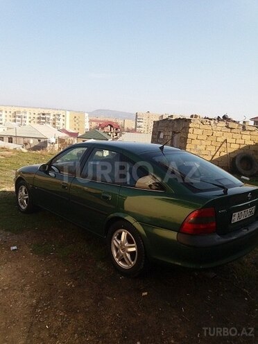 Opel Vectra 1996, 388,000 km - 1.8 l - Bakı