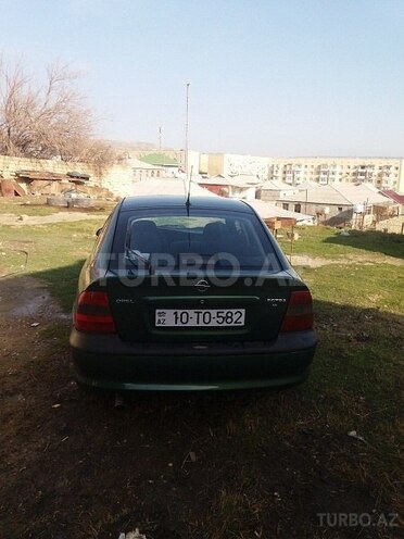 Opel Vectra 1996, 388,000 km - 1.8 l - Bakı