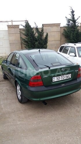 Opel Vectra 1996, 388,000 km - 1.8 l - Bakı