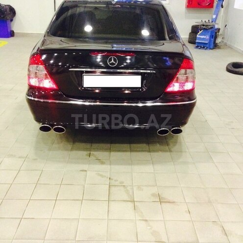 Mercedes E 320 2003, 152,000 km - 3.2 l - Bakı