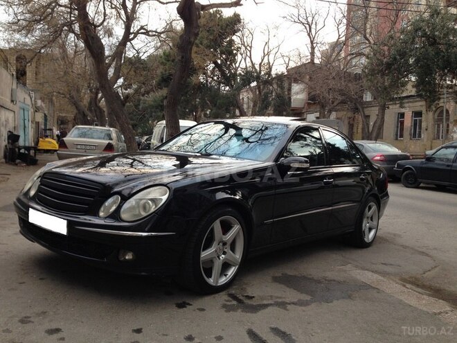 Mercedes E 320 2003, 152,000 km - 3.2 l - Bakı