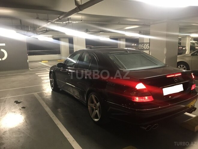 Mercedes E 320 2003, 152,000 km - 3.2 l - Bakı