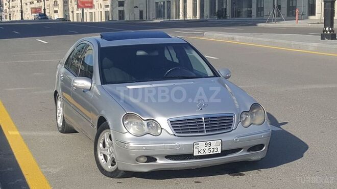 Mercedes C 320 2000, 387,000 km - 3.2 l - Bakı