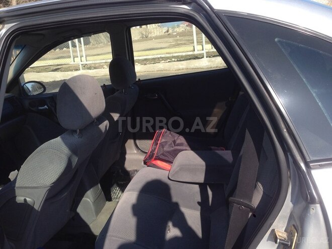 Opel Vectra 1999, 253,000 km - 2.5 l - Sumqayıt