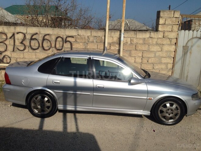 Opel Vectra 1999, 253,000 km - 2.5 l - Sumqayıt